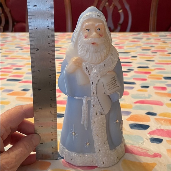 Fenton beautiful hand painted signed numbered Santa Claus Figurine mint